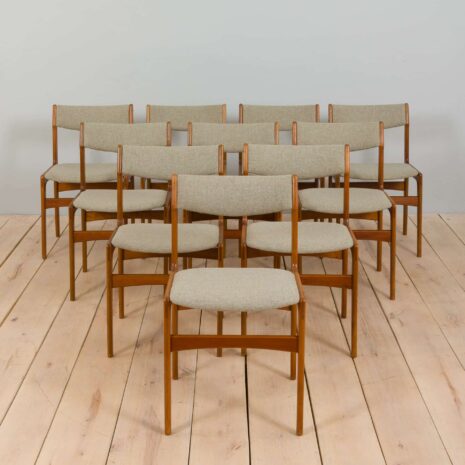 22211 ensemble de 10 chaises en teck par Anderstrup Stolefabrik set of teak chairs by Anderstrup Stolefabrik