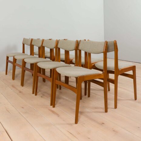 22211 ensemble de 10 chaises en teck par Anderstrup Stolefabrik(5) set of teak chairs by Anderstrup Stolefabrik