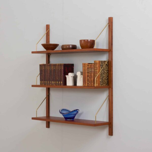 three shelves in teak sorensen cadovius style  zestawow z kijami