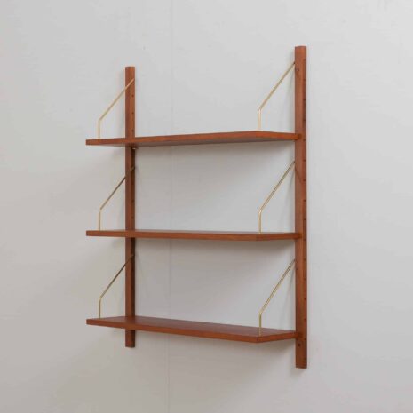 22238 three shelves in teak sorensen cadovius style - 5 zestawów z kijami-3 three shelves in teak sorensen cadovius style zestawow z kijami