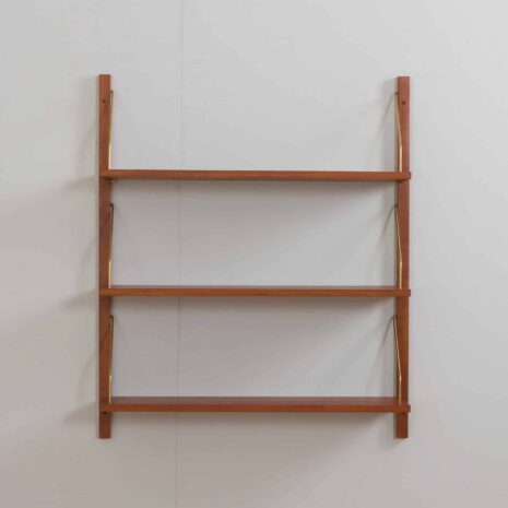 22238 three shelves in teak sorensen cadovius style - 5 zestawów z kijami-4 three shelves in teak sorensen cadovius style zestawow z kijami