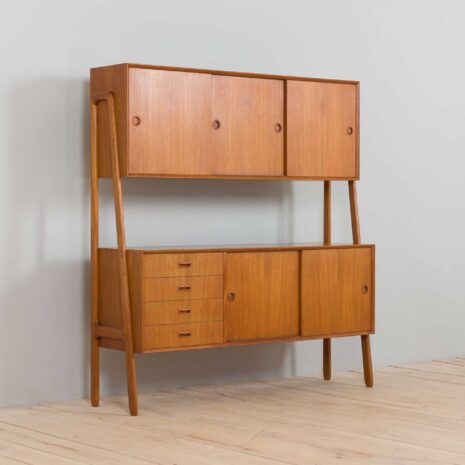 22240 Danemark Double buffet huche en teck modèle 3 Gunni Omann pour Oman Junn Møbelfabrik, années 1950 60-7 Danish Double sideboard hutch in teak model Gunni Omann for Oman Junn Mobelfabrik s s