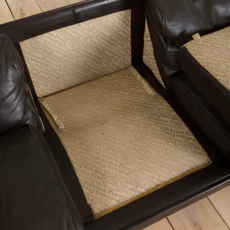 22273 Pelle Frau Canapé Le Capanelle 3 places et 2 fauteuils club en cuir par Tito Agnoli pour Poltrona Frau, Italie, années 1980 - 1-22 Pelle Frau Leather seater Le Capanelle sofa and lounge club chairs by Tito Agnoli for Poltrona Frau Italy s