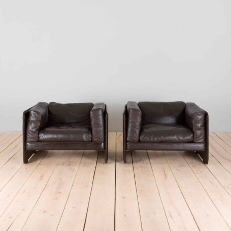 22273 Pelle Frau Canapé Le Capanelle 3 places et 2 fauteuils club en cuir par Tito Agnoli pour Poltrona Frau, Italie, années 1980 - 2-4 Pelle Frau Leather seater Le Capanelle sofa and lounge club chairs by Tito Agnoli for Poltrona Frau Italy s