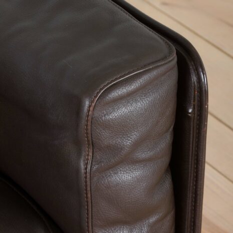 22273 Pelle Frau Canapé Le Capanelle 3 places en cuir et 2 fauteuils club lounge par Tito Agnoli pour Poltrona Frau, Italie, années 1980 - 2-9 Pelle Frau Leather seater Le Capanelle sofa and lounge club chairs by Tito Agnoli for Poltrona Frau Italy s