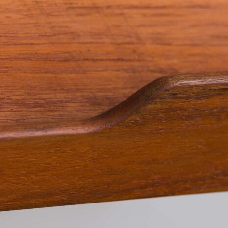 22259 Three bay teak wall unit preben sorensen with a desk and display shelf-13 Three bay teak wall unit preben sorensen with a desk and display shelf