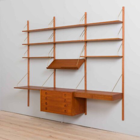 22259 Three bay teak wall unit preben sorensen with a desk and display shelf-4 Three bay teak wall unit preben sorensen with a desk and display shelf