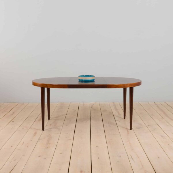 Kai Kristiansen rosewood round extension table with  leaves denmark s