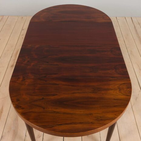 22278 Kai Kristiansen okrągły stół z drewna różanego z 2 skrzydłami, Dania, lata 1960-4 Kai Kristiansen rosewood round extension table with leaves denmark s