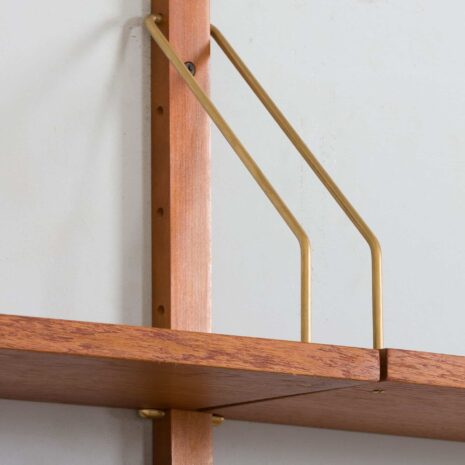 22317 Three bay modular teak wall unit w. 3 cabinets and 9 shelves in CADO Cadovius style, Denmark 1960s-11 Three bay modular teak wall unit w