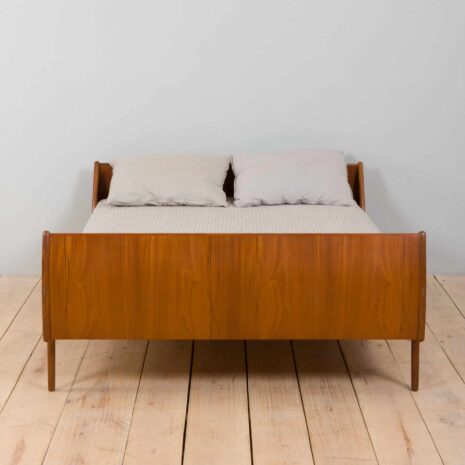 21314 Teak bed frame king-size - na home stageingu na morenie-6 Teak bed frame king size na home stageingu na morenie