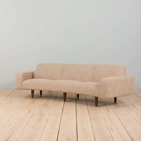 Banana  curved sofa model  by Illum Wikkelso for Aarhus Polstermobelfabrik Newly upholstered