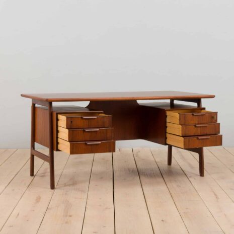 22241 Gunni Oman Junn biurko z drewna różanego model 75-3 Gunni Oman Junn rosewood desk model