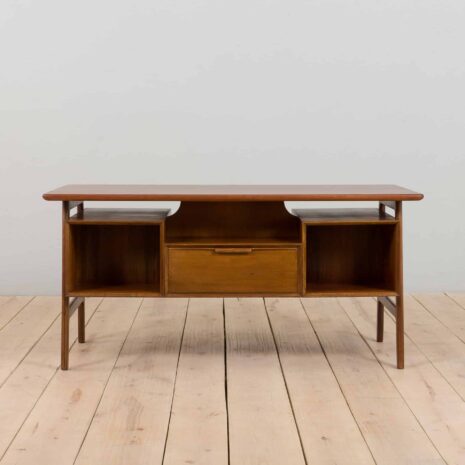 22241 Gunni Oman Junn biurko z drewna różanego model 75-9 Gunni Oman Junn rosewood desk model