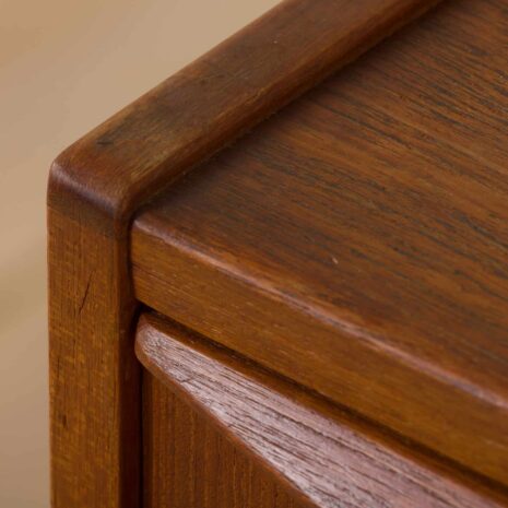 22248 Danish Dresser small teak chest of drawers, 1960s-10 Danish Dresser small teak chest of drawers s