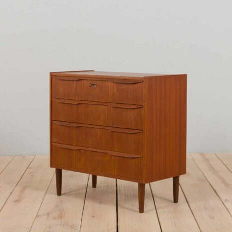 22248 Danish Dresser small teak chest of drawers, 1960s-4 Danish Dresser small teak chest of drawers s