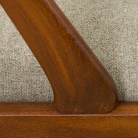 22302 a pair of teak chairs-12 a pair of teak chairs