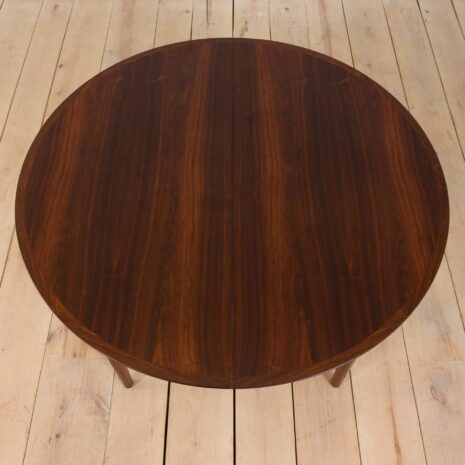 22326 Vintage duński okrągły stół z drewna różanego Kai Kristiansen z 2 dodatkowymi liśćmi, 1970s w stylu Vodder-12 Vintage Danish round extension table in rosewood by Kai Kristiansen with additional leaves s in Vodder style