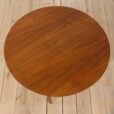 okrągły tekowy stół