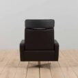 Zestaw obrotowych skórzanych foteli rozkładanych