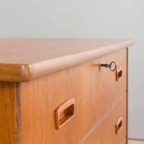 22344 teak dresser with 7 drawers-10 teak dresser with drawers
