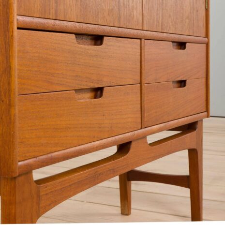 22347 teak dresser cabinet -10 teak dresser cabinet