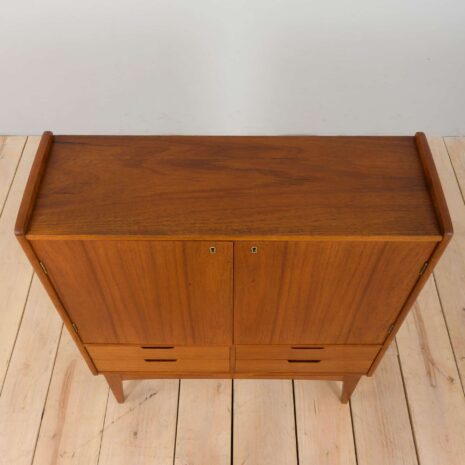22347 teak dresser cabinet -16 teak dresser cabinet