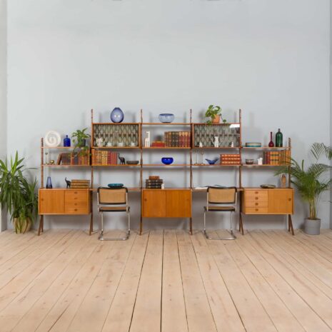 22360 Scandinavian 5 bay Ergo teak wall unit w. modular shelving and 2 homeoffice desk shelves by J. Texman for Blindheim Møbelfabrikk, 1960s-1 Scandinavian bay Ergo teak wall unit w