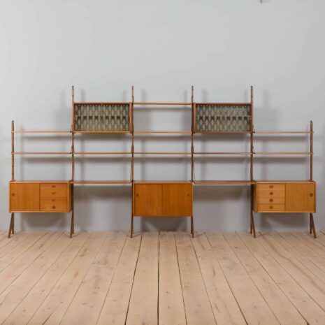 22360 Scandinavian 5 bay Ergo teak wall unit w. modular shelving and 2 homeoffice desk shelves by J. Texman for Blindheim Møbelfabrikk, 1960s-3 Scandinavian bay Ergo teak wall unit w