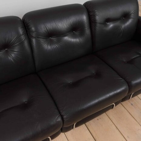 22365 Italian 3 seater vintage sofa in black leather-12 Italian seater vintage sofa in black leather