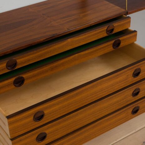 22372 Hansen_Guldborg meuble mural à trois baies en palissandre avec bureau-11 Hansen Guldborg three bay rosewood wall unit with desk