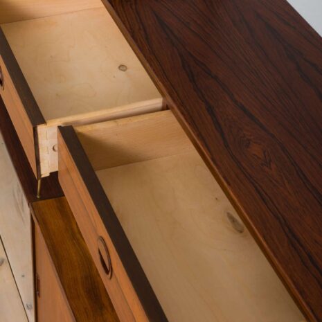 22372 Hansen_Guldborg meuble mural à trois baies en palissandre avec bureau-13 Hansen Guldborg three bay rosewood wall unit with desk