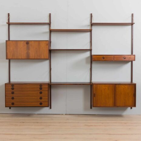 22372 Hansen_Guldborg meuble mural à trois baies en palissandre avec bureau-3 Hansen Guldborg three bay rosewood wall unit with desk