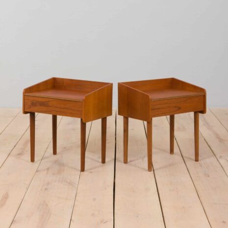 22388 set of 2 bedside teak tables-3 set of bedside teak tables scaled