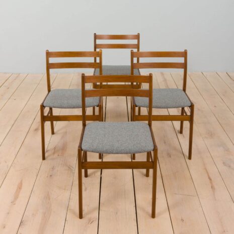 22301 Set of 4 reupholstered Danish dineing chairs in lacquered beech,1960s-1 Set of reupholstered Danish dineing chairs in lacquered beechs