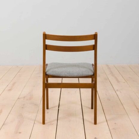 22301 Set of 4 reupholstered Danish dineing chairs in lacquered beech,1960s-8 Set of reupholstered Danish dineing chairs in lacquered beechs