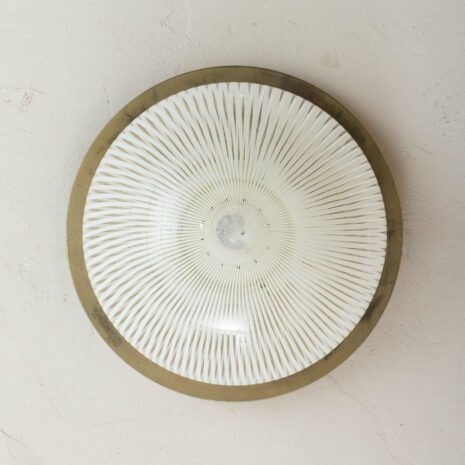 21138-Vintage-Italian-Ceiling-lamp-with-Murano-glass-swirl-shade-and-brass-base-1 Vintage Italian Ceiling lamp with Murano glass swirl shade and brass base scaled