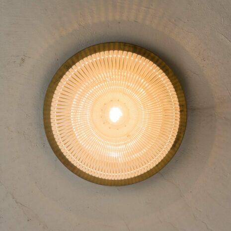 21138-Vintage-Italian-Ceiling-lamp-with-Murano-glass-swirl-shade-and-brass-base-5 Vintage Italian Ceiling lamp with Murano glass swirl shade and brass base scaled