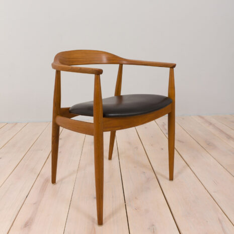22386-Illum-Wilkkelso-teak-and-black-leather-chair-for-Niels-Eilersen-Denmark-1960s3 Illum Wilkkelso teak and black leather chair for Niels Eilersen Denmark s scaled