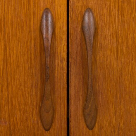 22390 Scandinavian modular Wall Unit in Teak with 3 Cabinets and 5 shelves by Sven Andersen for Rival Brodrene Jatogs, Norway, 1960s-18 Scandinavian modular Wall Unit in Teak with Cabinets and shelves by Sven Andersen for Rival Brodrene Jatogs Norway s scaled