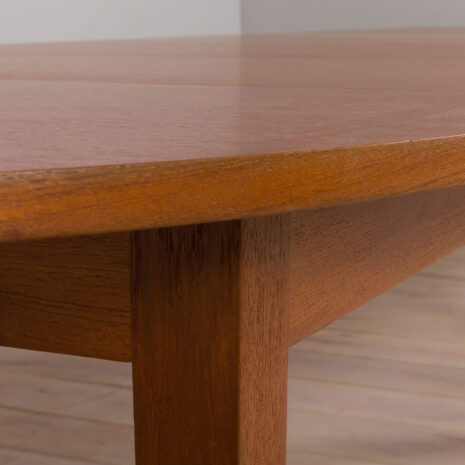 22404-Danish-multi-extension-teak-dining-table-by-Rose-Garden-with-5-additnional-leaves-1970s-3 Danish multi extension teak dining table by Rose Garden with additnional leaves s scaled