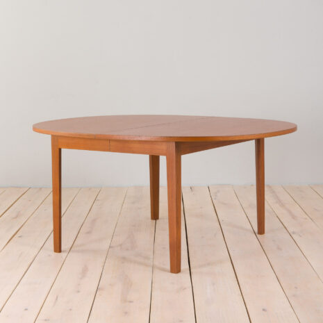 22404-Danish-multi-extension-teak-dining-table-by-Rose-Garden-with-5-additnional-leaves-1970s-8 Danish multi extension teak dining table by Rose Garden with additnional leaves s scaled