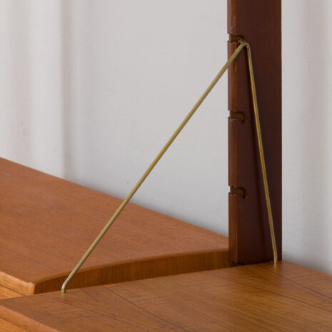 22423-ergo-wallunit-threebay-with-deskshelf-14 ergo wallunit threebay with deskshelf scaled