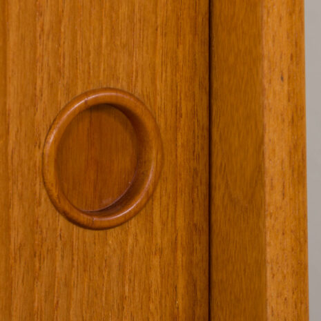 22423-ergo-wallunit-threebay-with-deskshelf-18 ergo wallunit threebay with deskshelf scaled