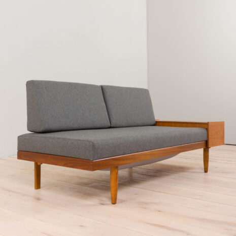 22438-daybed-12 daybed scaled