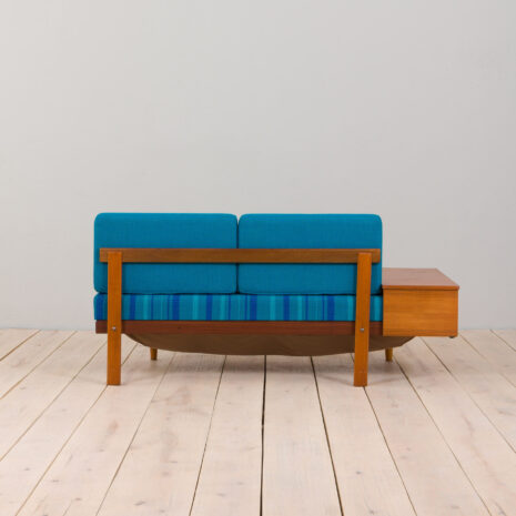 22453-blue-daybed-11 blue daybed scaled