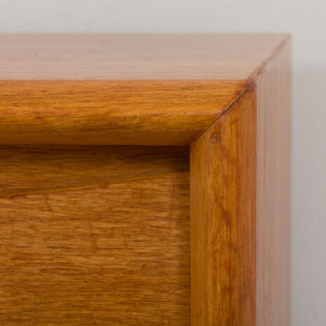 22468-Scandinavian-teak-long-sideboard-with-5-Arne-Vodder-style-drawers-Norway-1970s-11 Skandynawski długi kredens z drewna tekowego z szufladami w stylu Arne Voddera