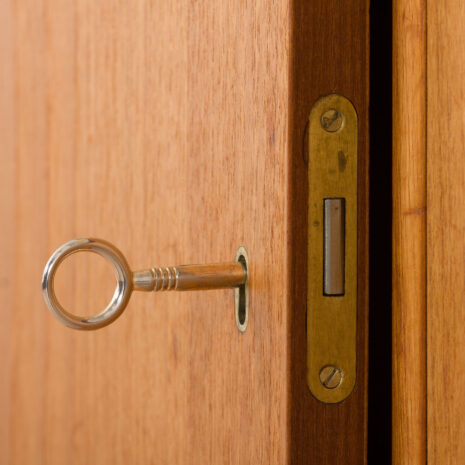 22468-Scandinavian-teak-long-sideboard-with-5-Arne-Vodder-style-drawers-Norway-1970s-14 Skandynawski długi kredens z drewna tekowego z szufladami w stylu Arne Voddera