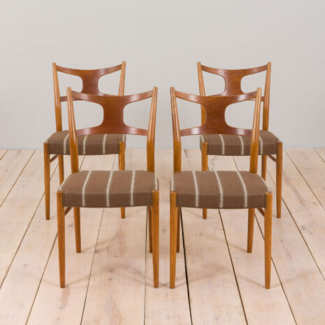 22417 Kurt Østervig four chairs of teak and oak-1 22417 Kurt Østervig four chairs of teak and oak-1