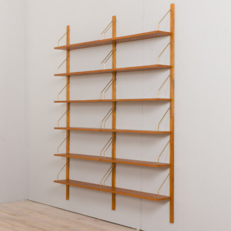 22471.C Système d'étagères modulaire en chêne danois 12 étagères en Cadovius PS System Sorensen style-4 22471.C Système d'étagères modulaire en chêne danois 12 étagères en Cadovius PS System Sorensen style-4